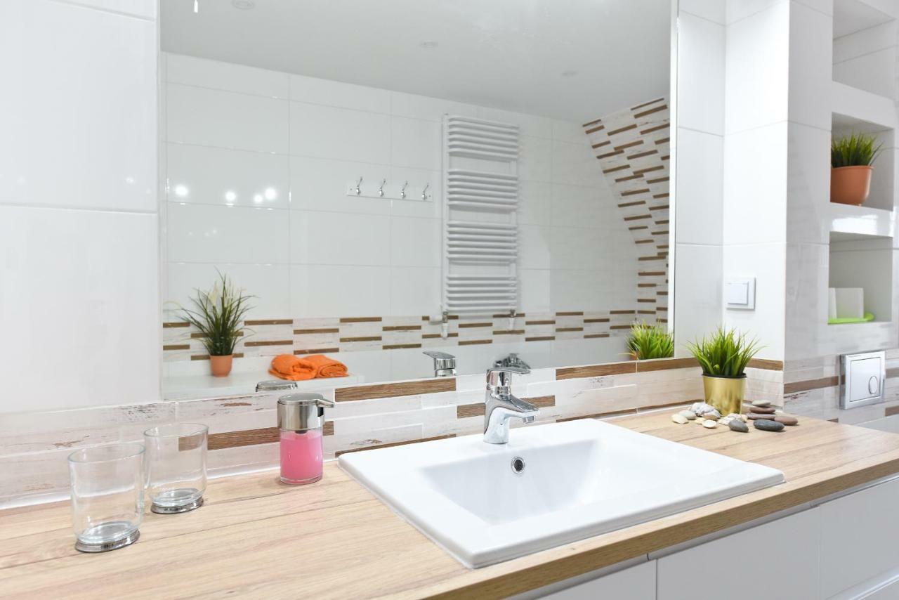 Apartament Centrum Z Miejscem Parkingowym Stary Toruń Esterno foto