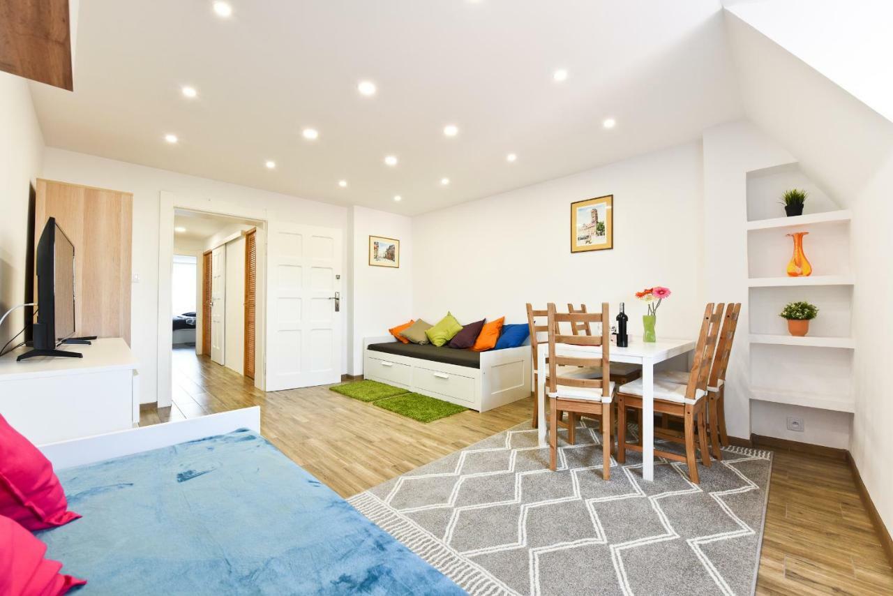 Apartament Centrum Z Miejscem Parkingowym Stary Toruń Esterno foto